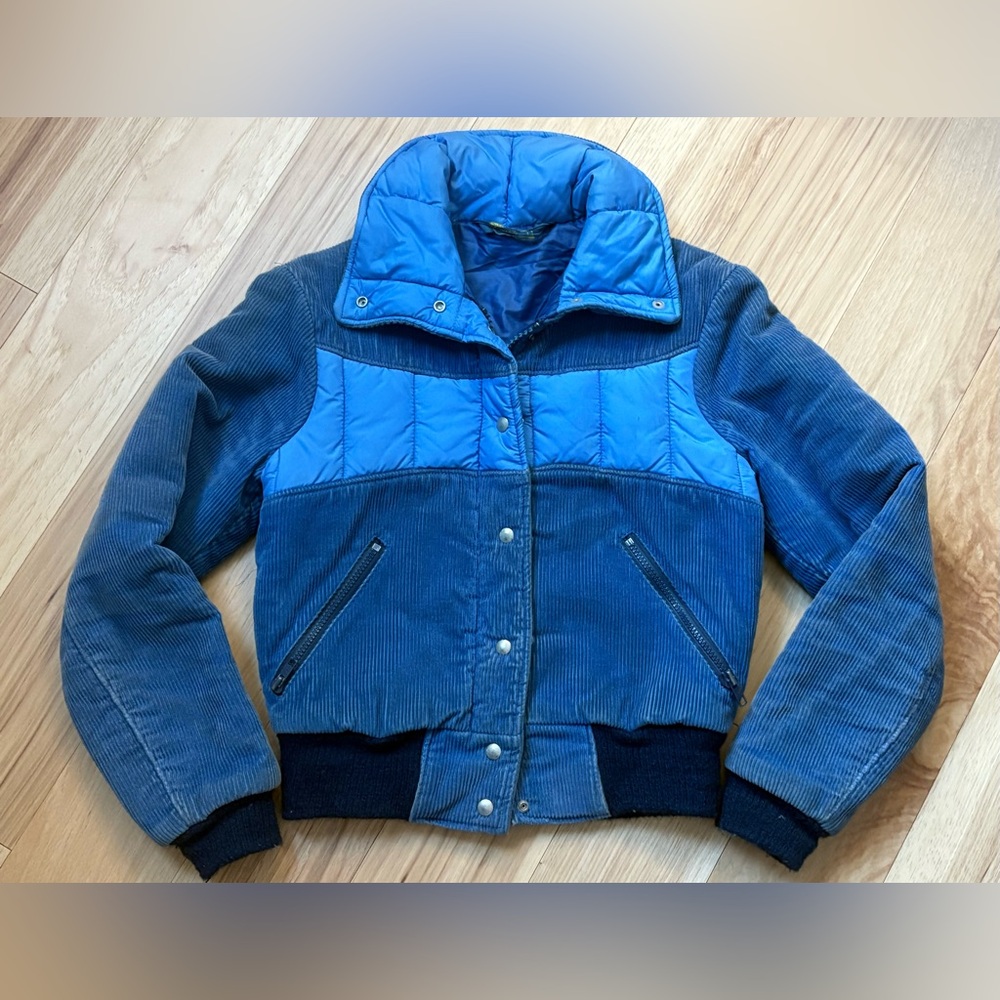Vintage CB Sports Blue Cotton Corduroy Puffer Jacket Size Small